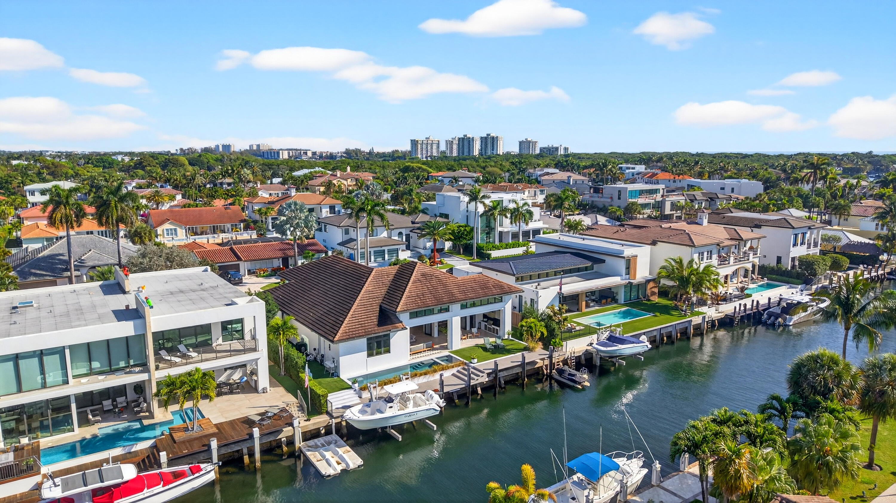 520 Golden Harbour Drive