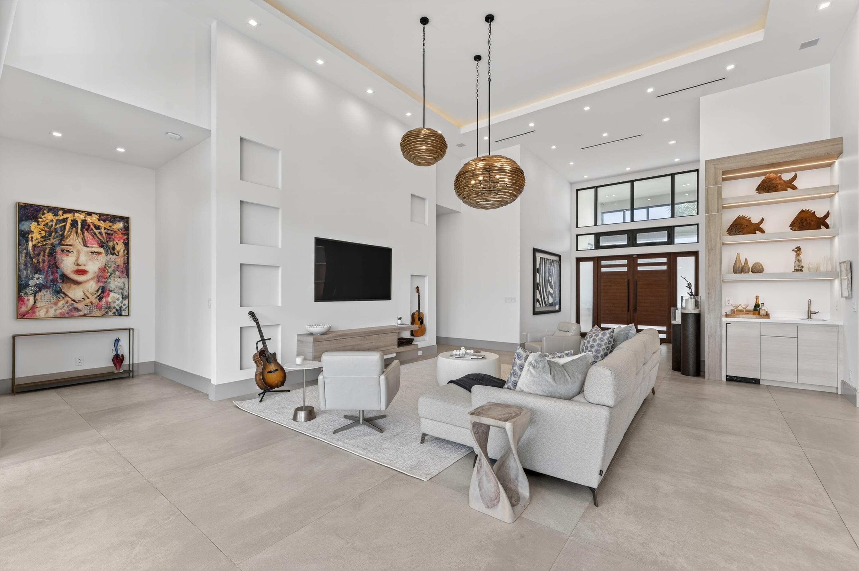 520 Golden Harbour Drive