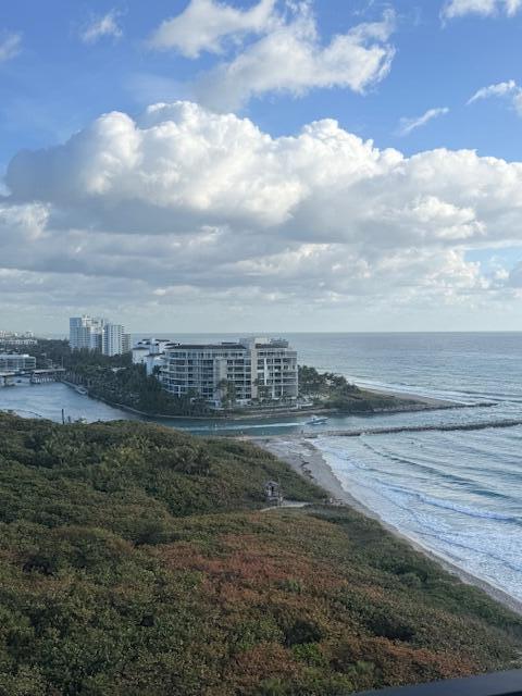 1180 S Ocean Boulevard 16 D