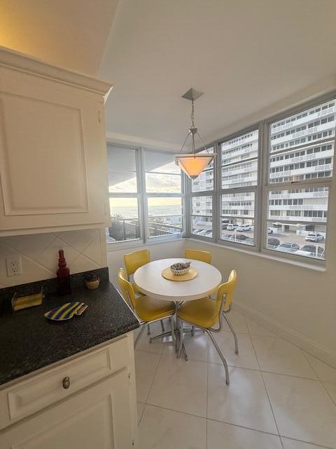 1180 S Ocean Boulevard 3e