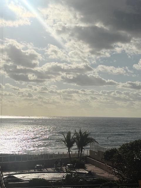 1180 S Ocean Boulevard 3e