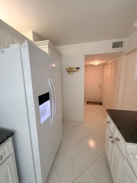 1180 S Ocean Boulevard 3e