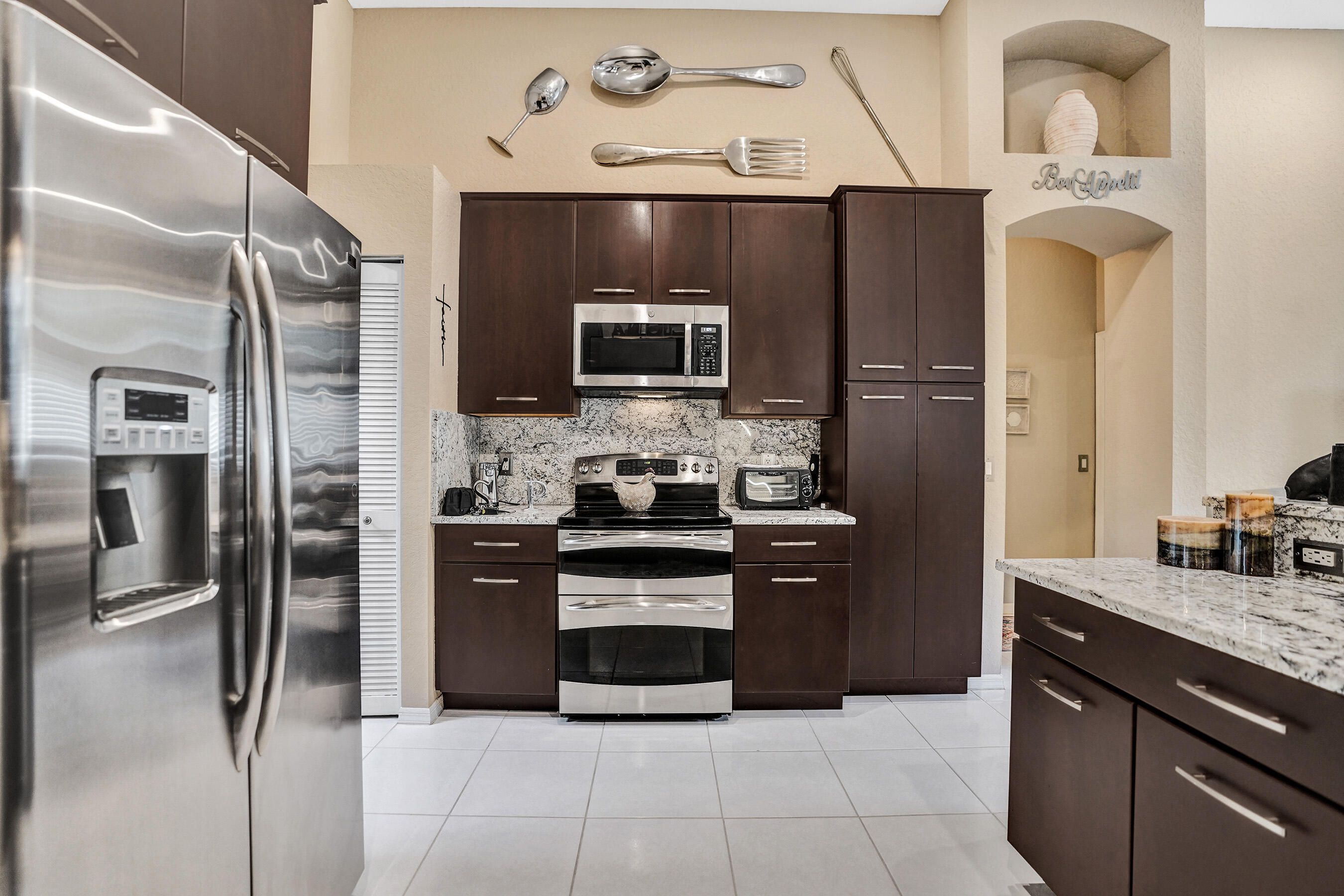 10063 Umberland Place