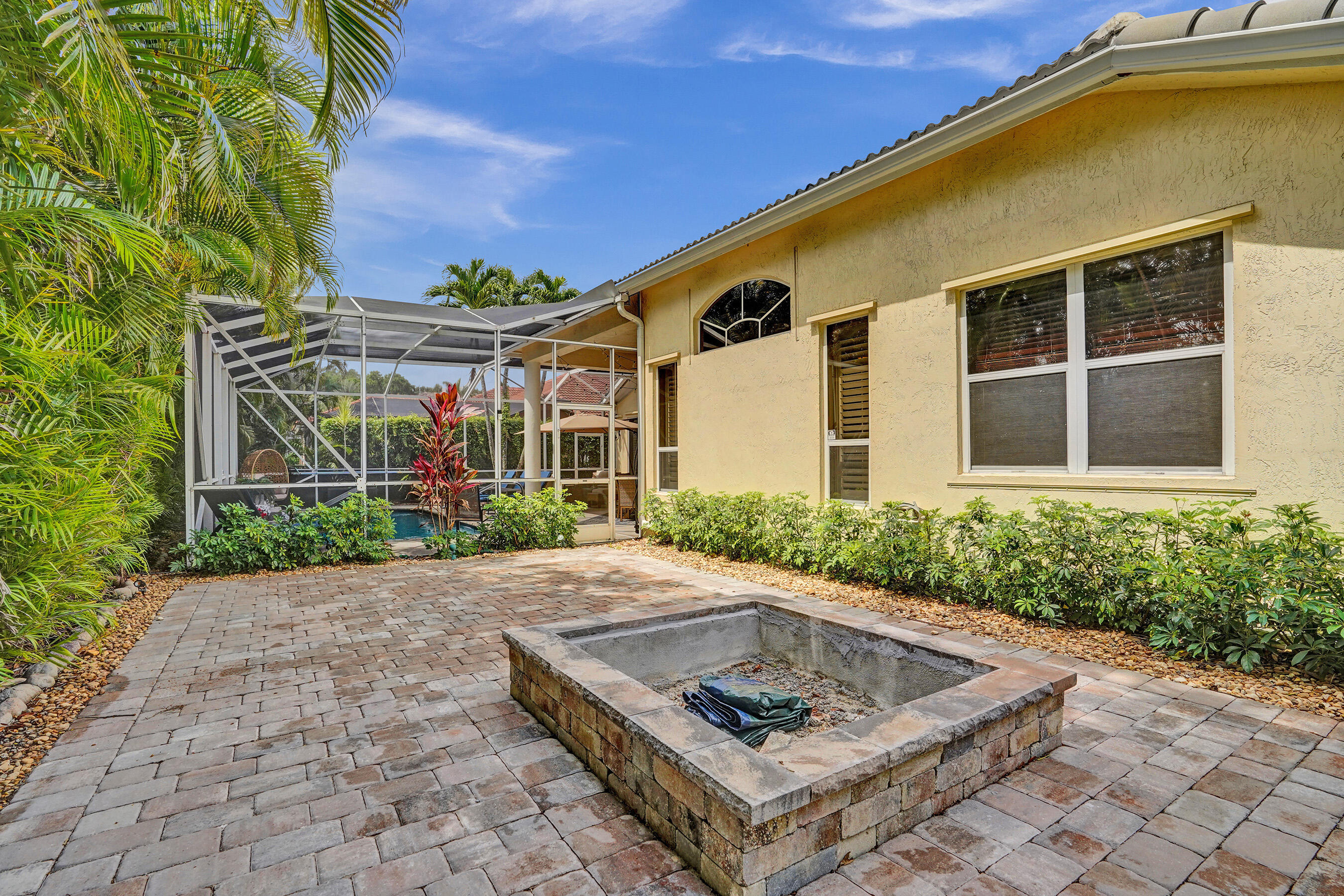 10063 Umberland Place