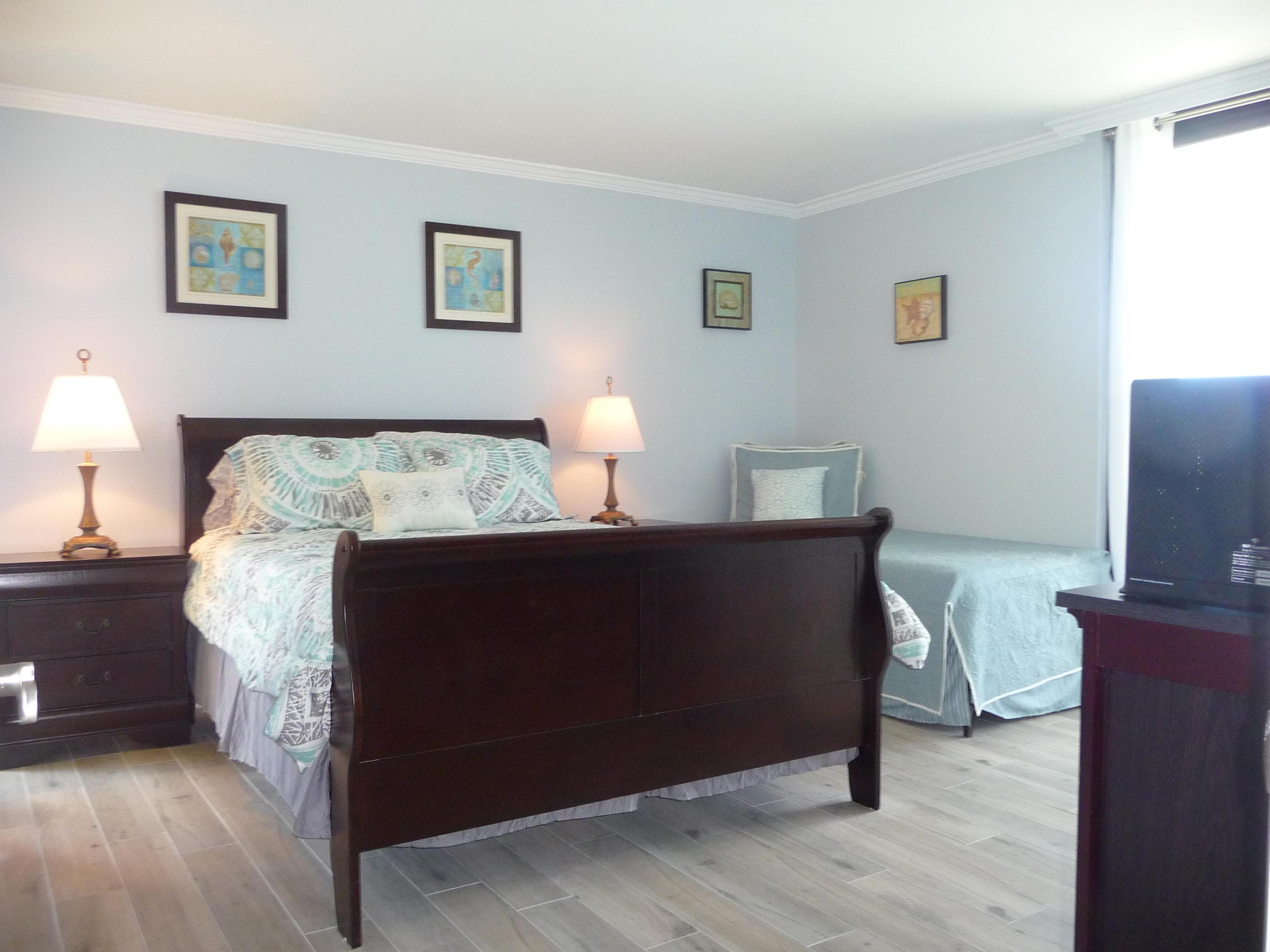 100 Ocean Trail Way 801