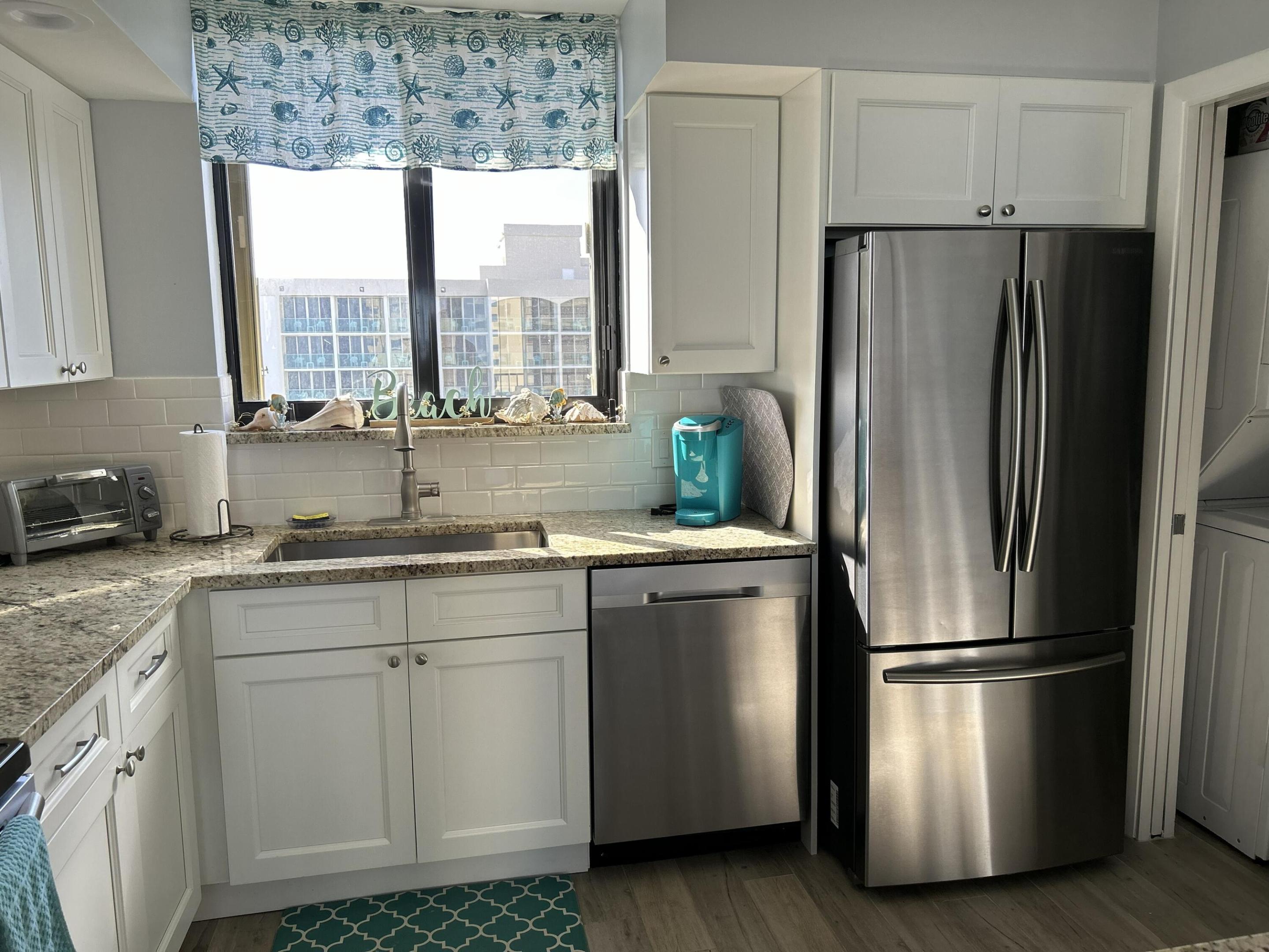 100 Ocean Trail Way 801