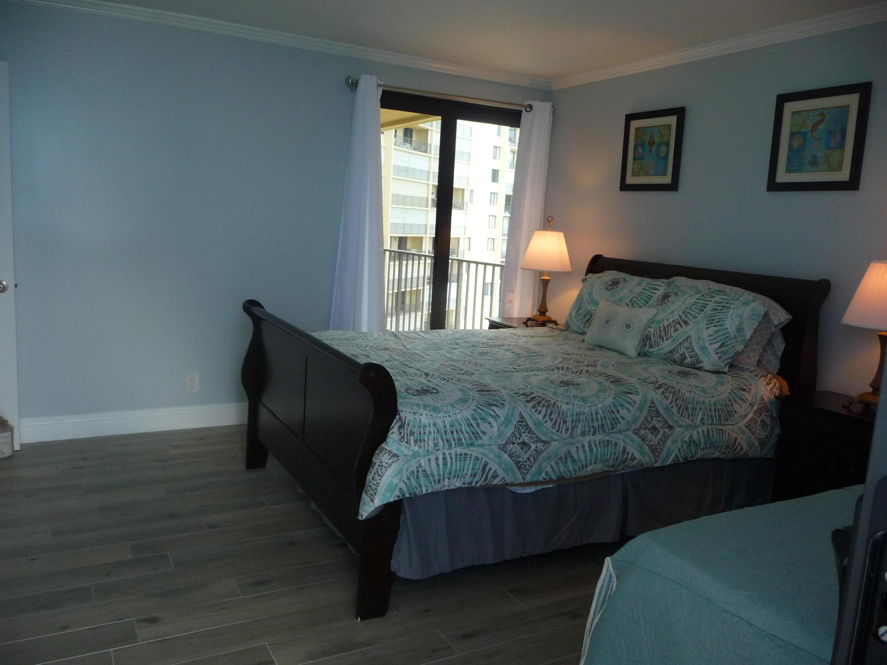 100 Ocean Trail Way 801