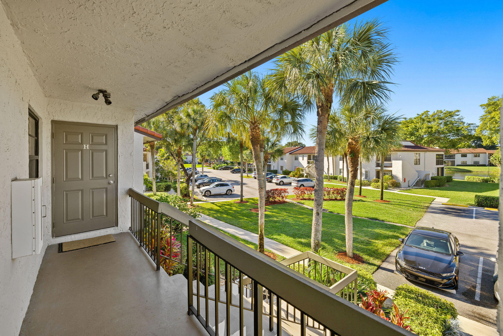 9193 Pecky Cypress Lane