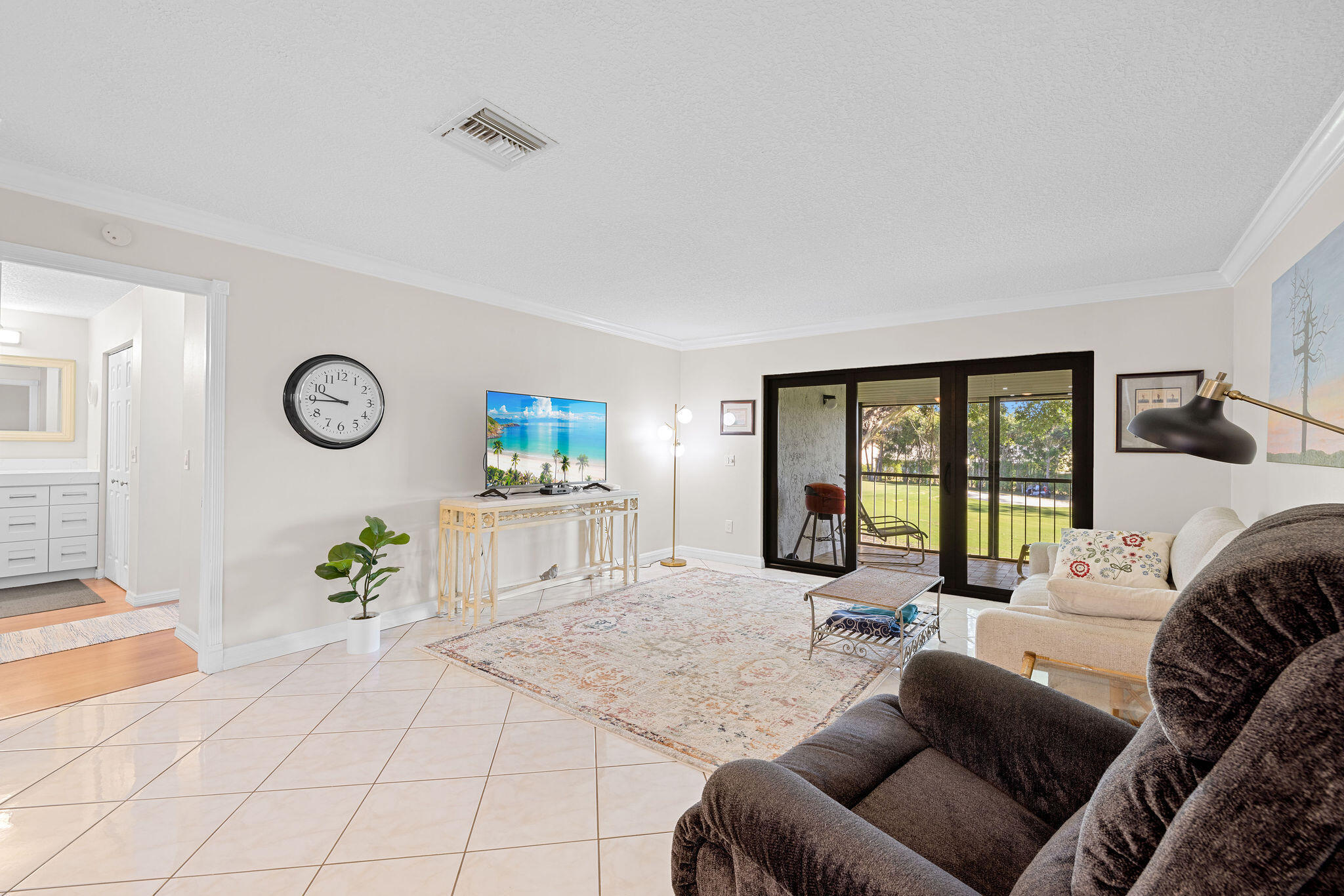 9193 Pecky Cypress Lane