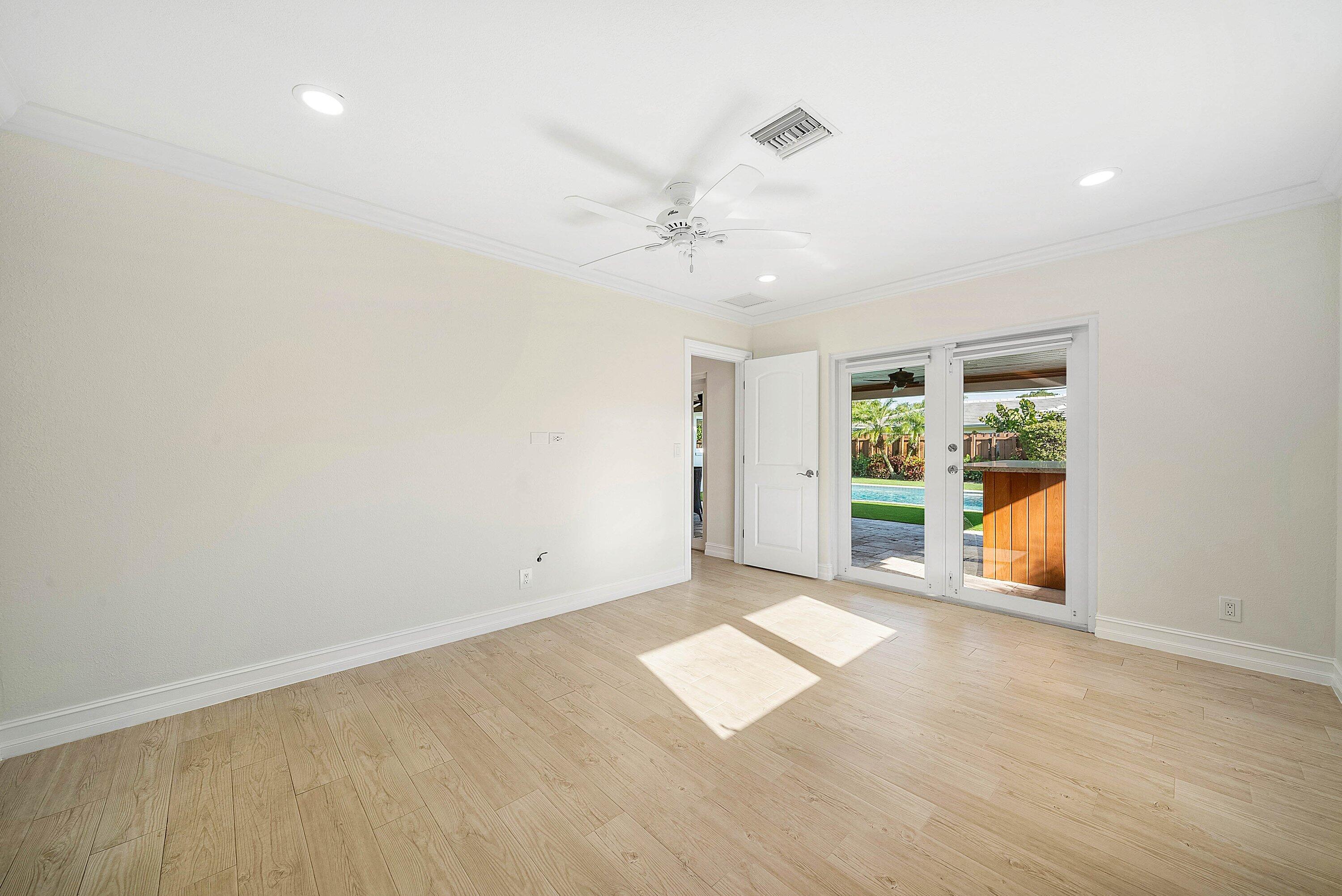1061 NW 3rd Street