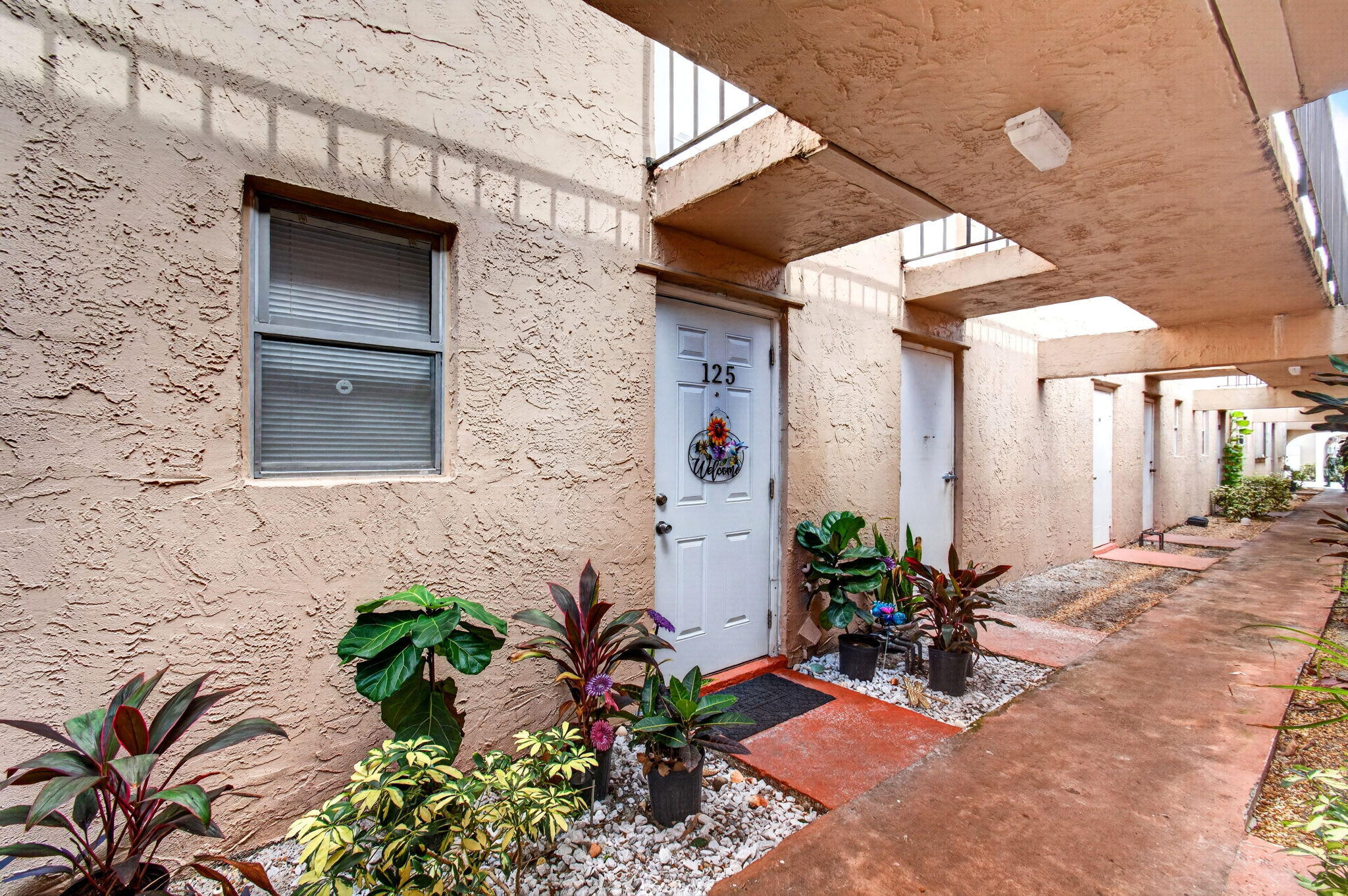 550 SW 2nd Avenue 125