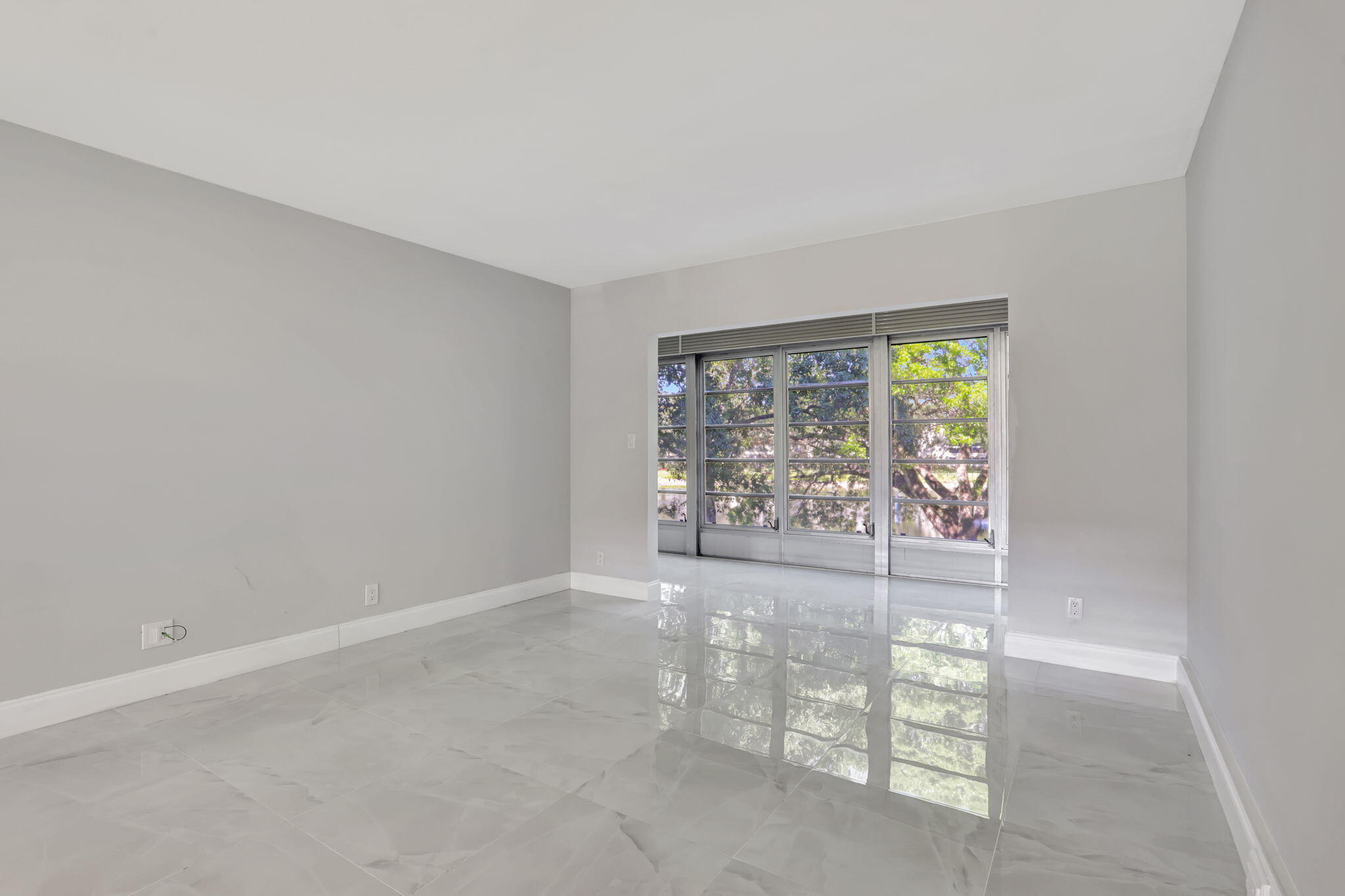 2202 Lucaya Bend G2