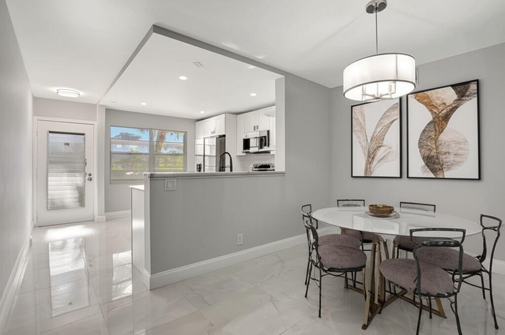 2202 Lucaya Bend G2