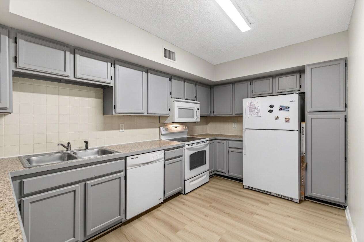 3191 Leewood Terrace L238
