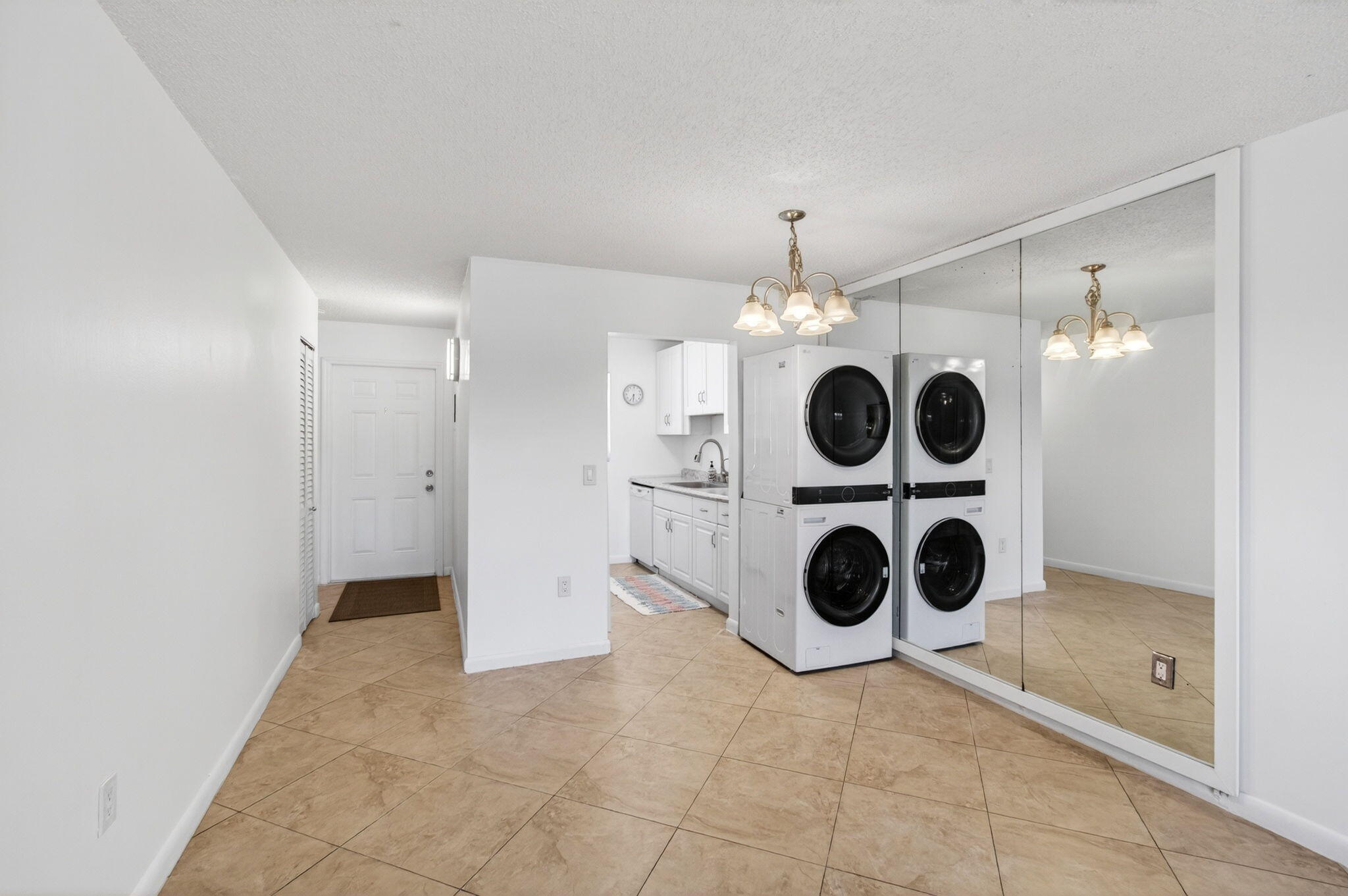 600 SW 2nd Avenue 240