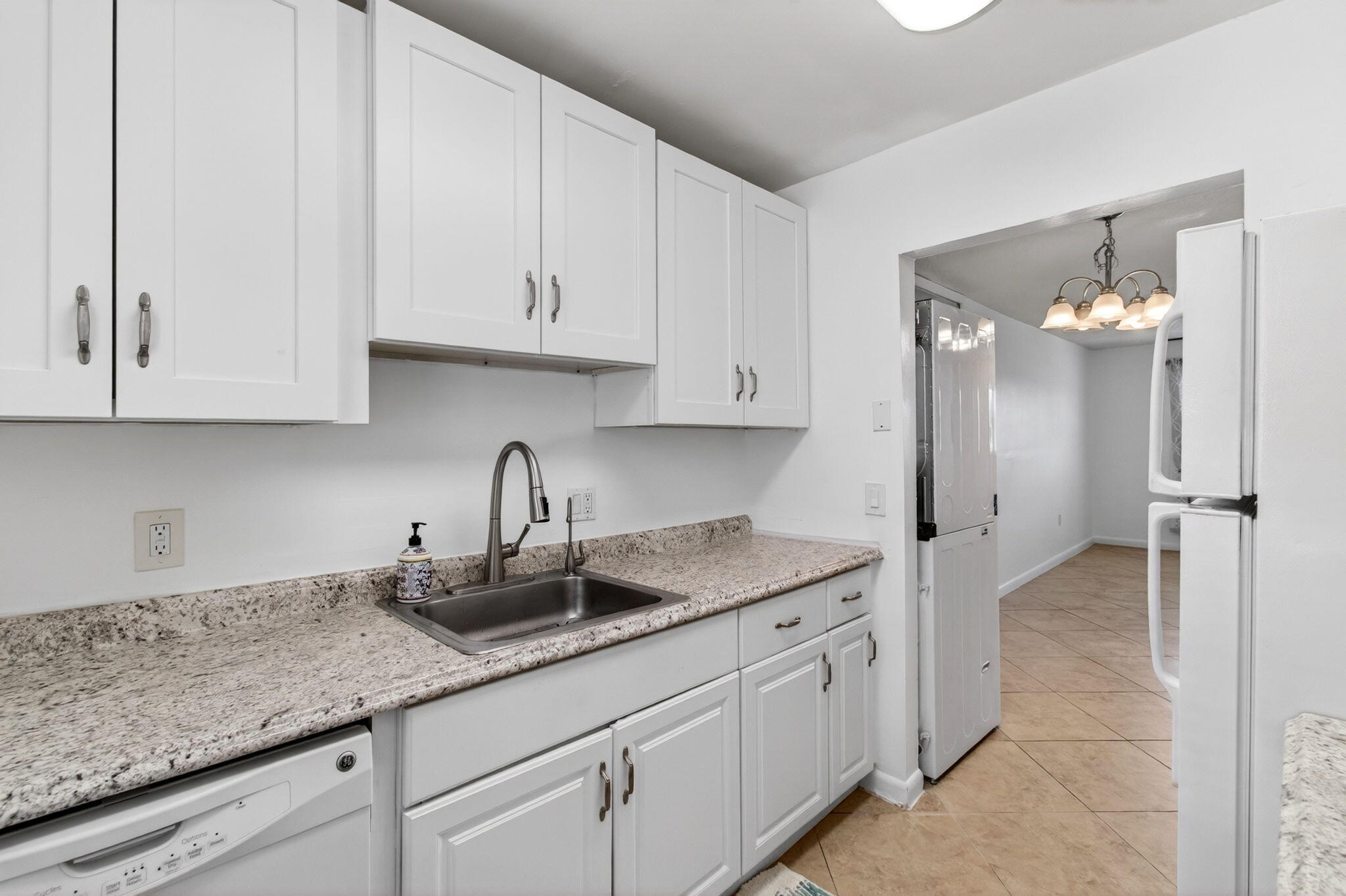 600 SW 2nd Avenue 240