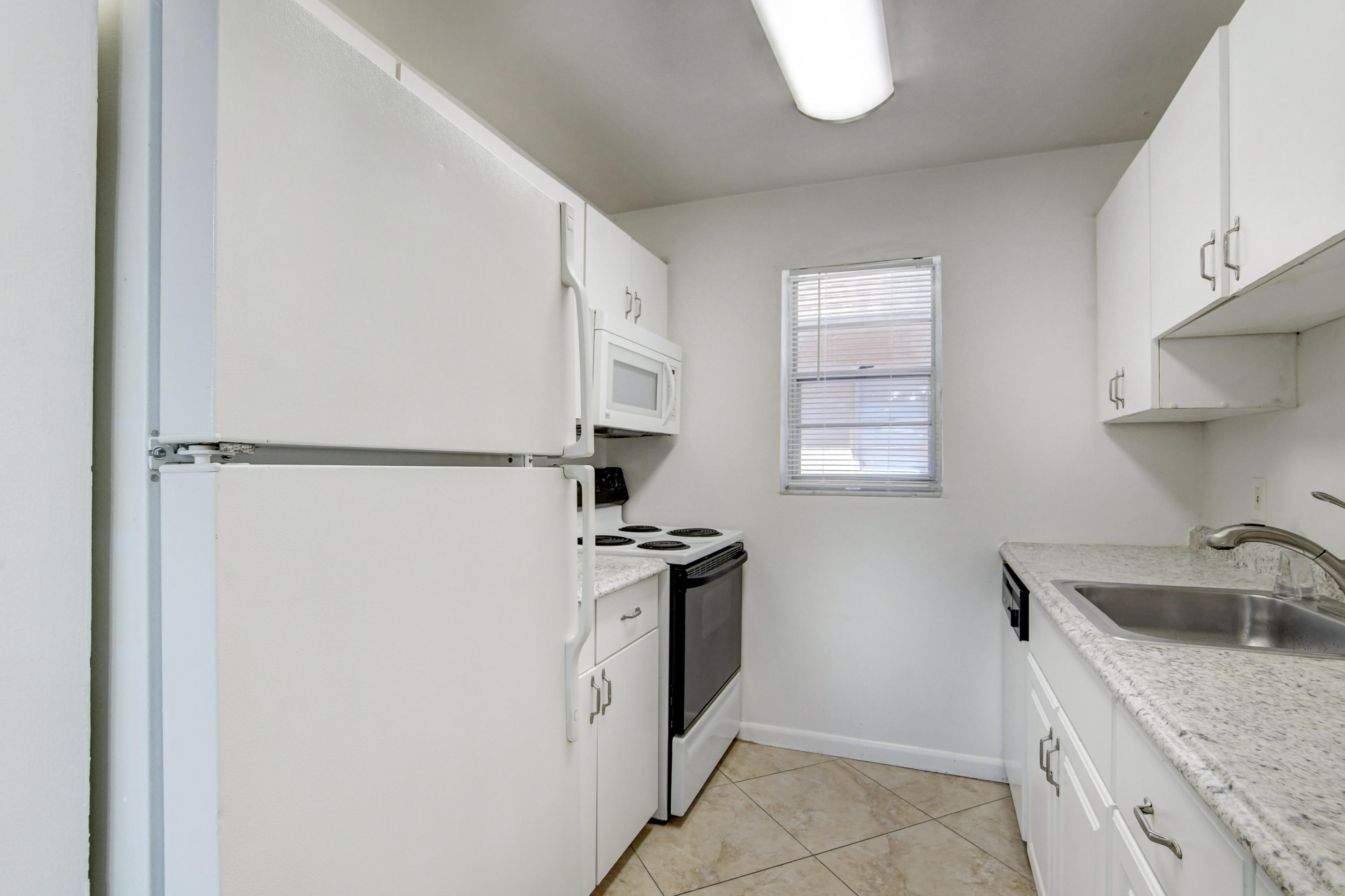 600 SW 2nd Avenue 240