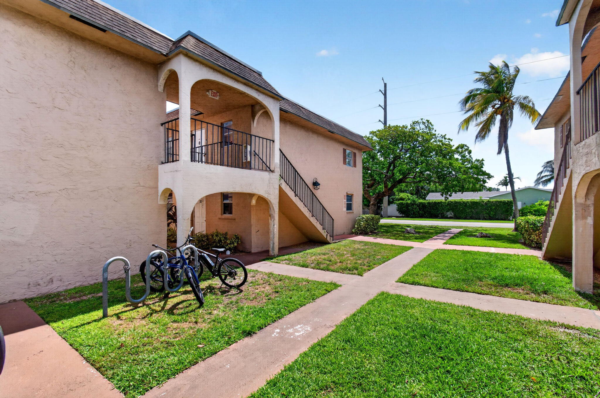 600 SW 2nd Avenue 240