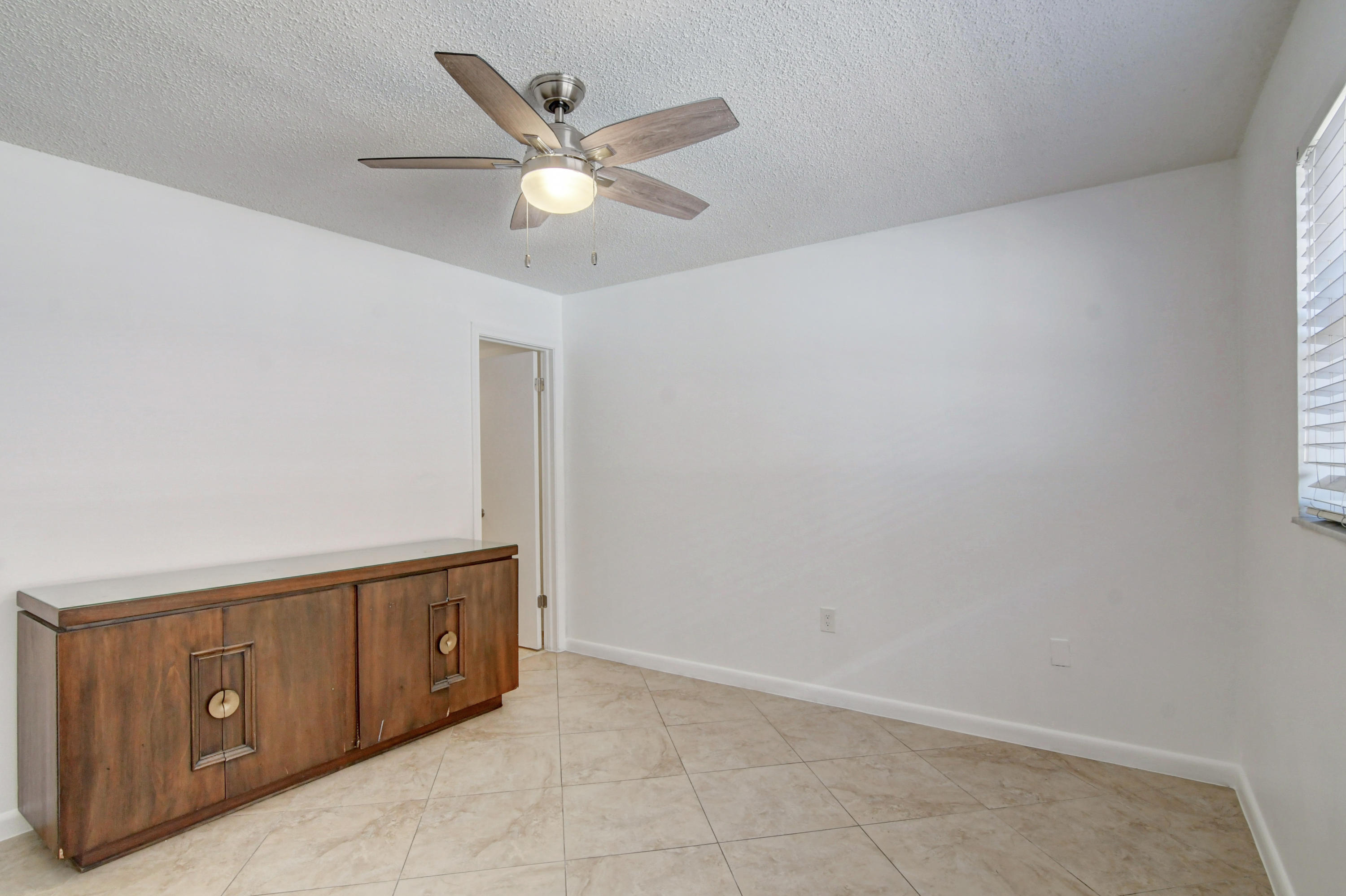 600 SW 2nd Avenue 240