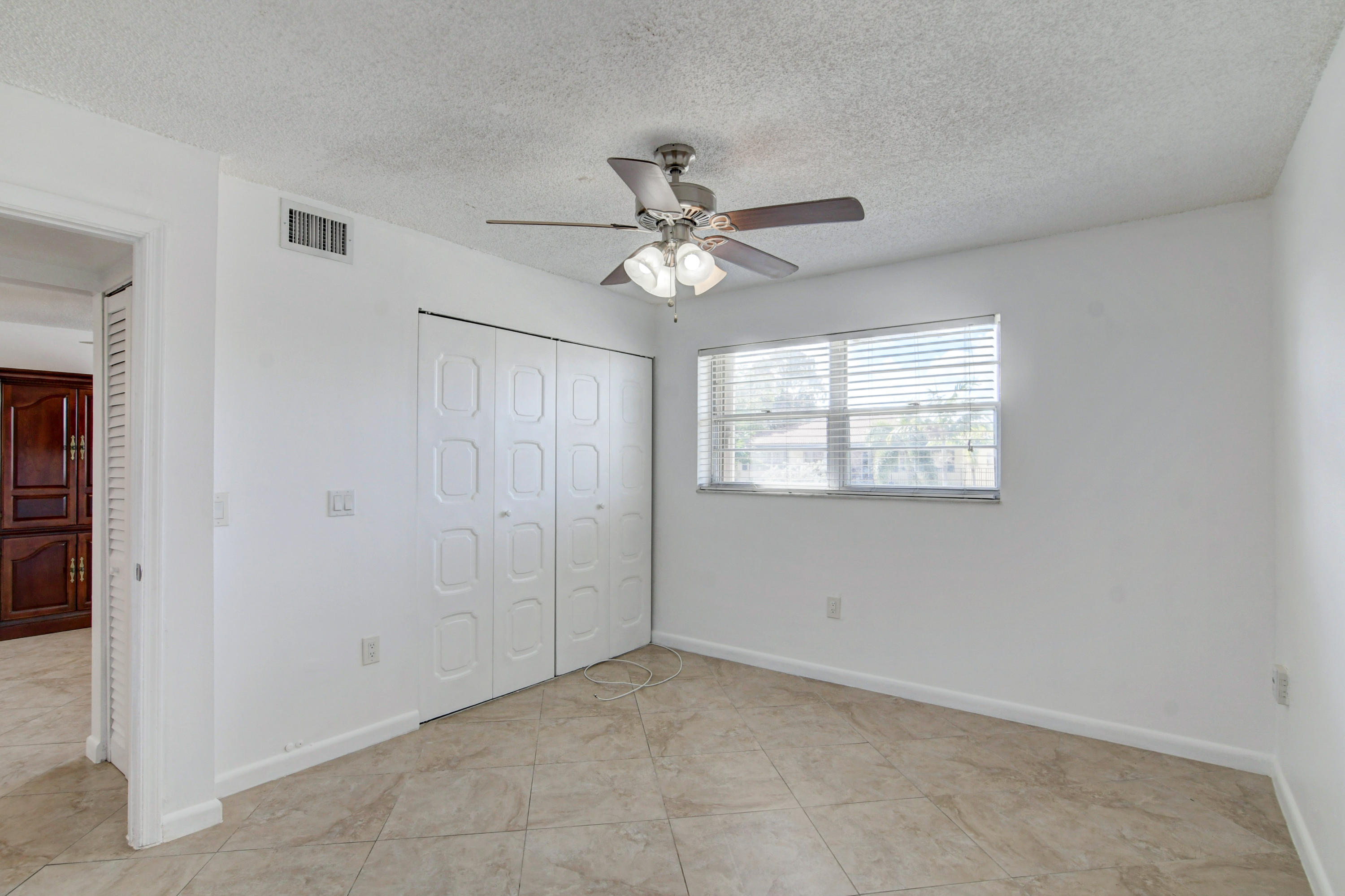 600 SW 2nd Avenue 240