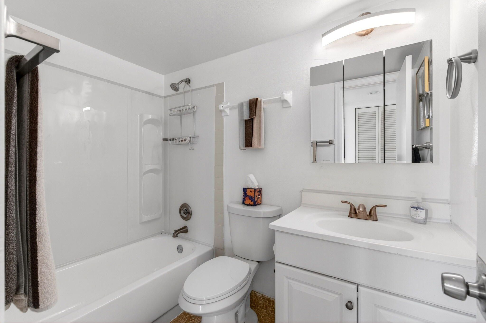 600 SW 2nd Avenue 240