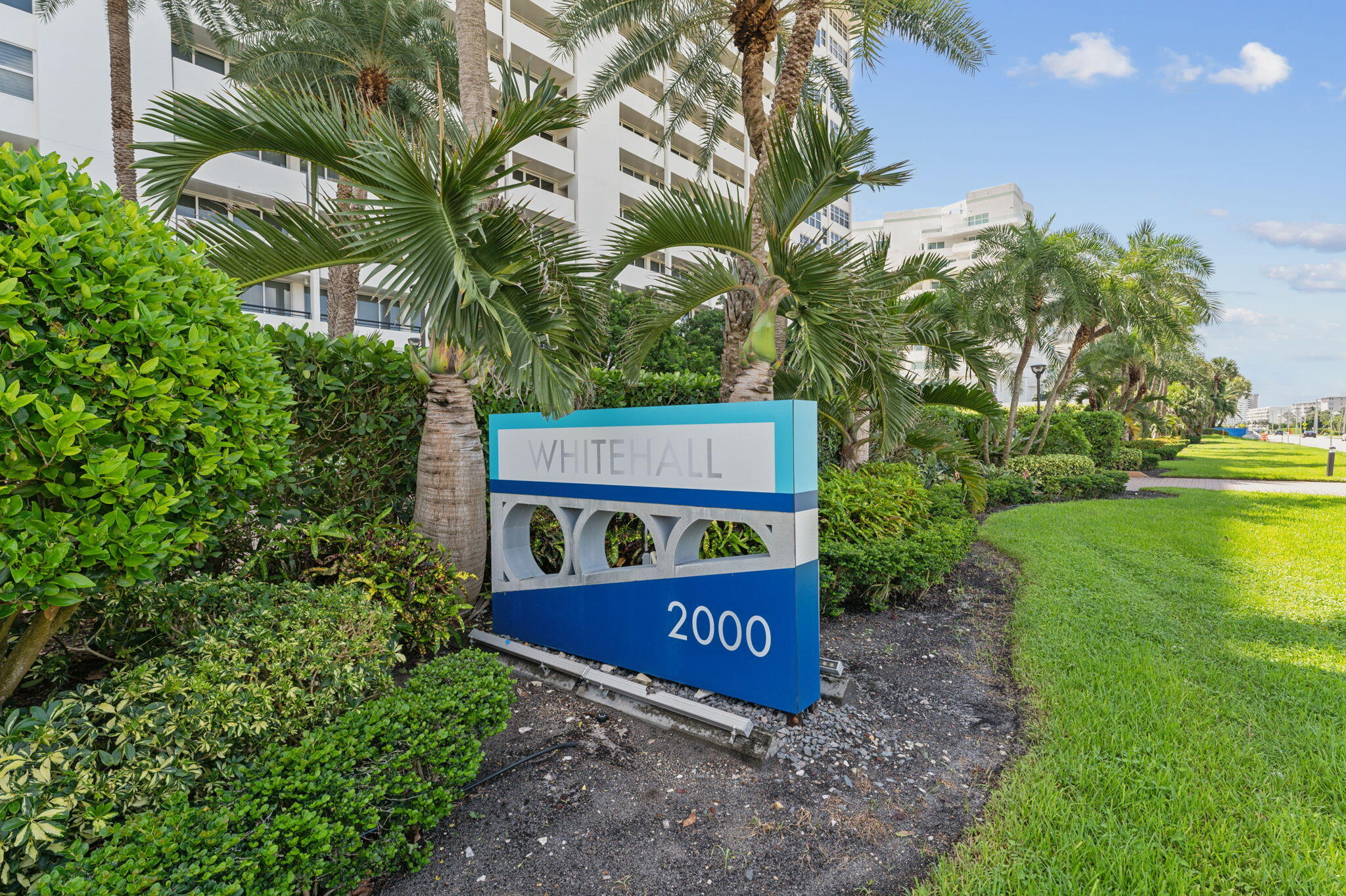 2000 S Ocean Boulevard 10h