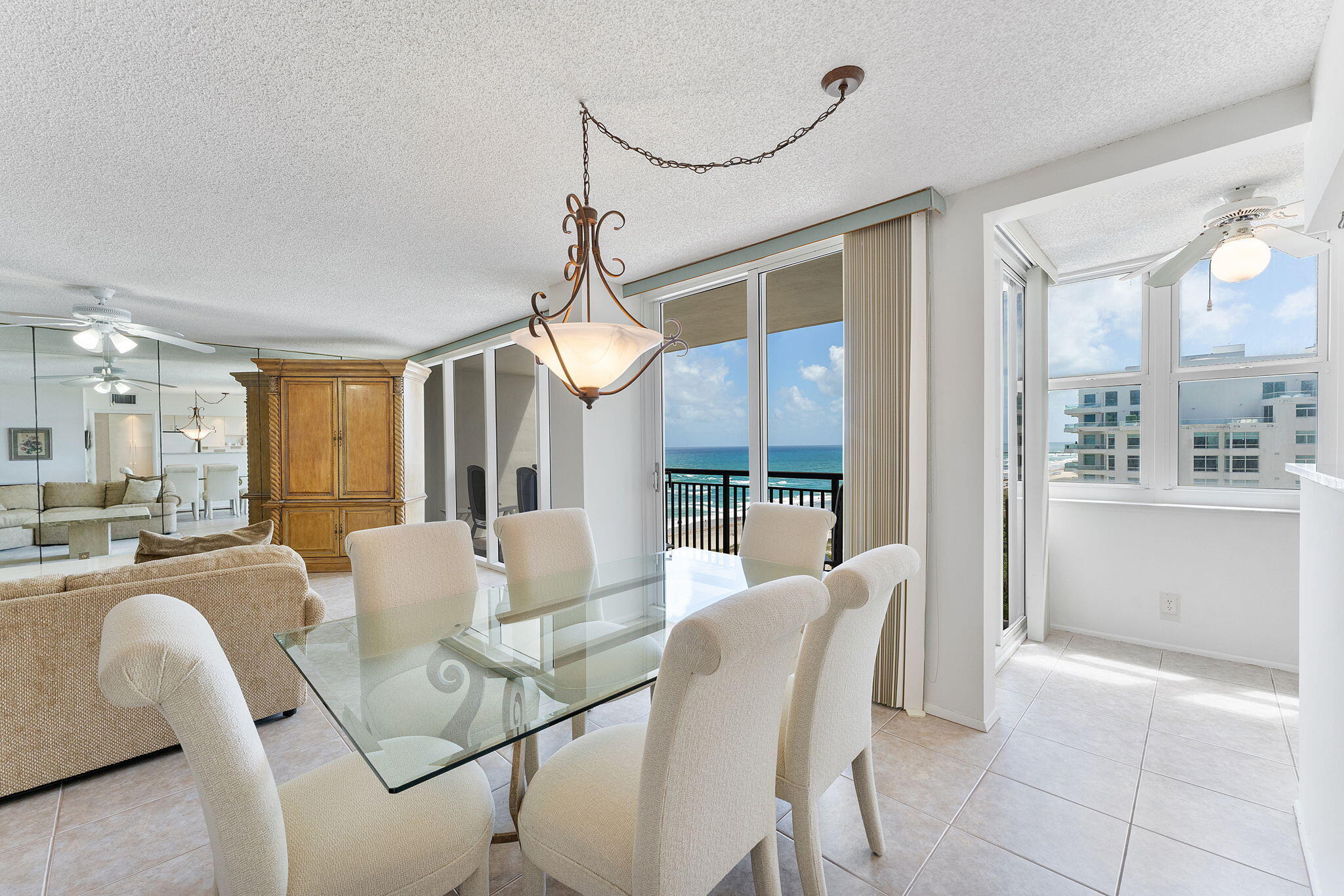 2000 S Ocean Boulevard 10h