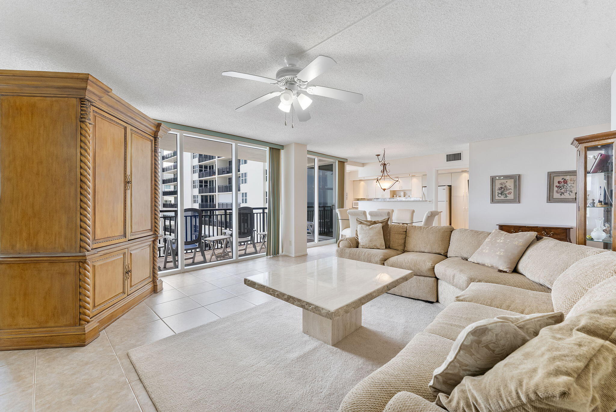 2000 S Ocean Boulevard 10h