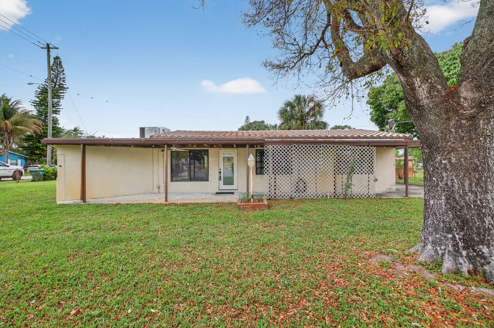 4117 NW 5th Avenue