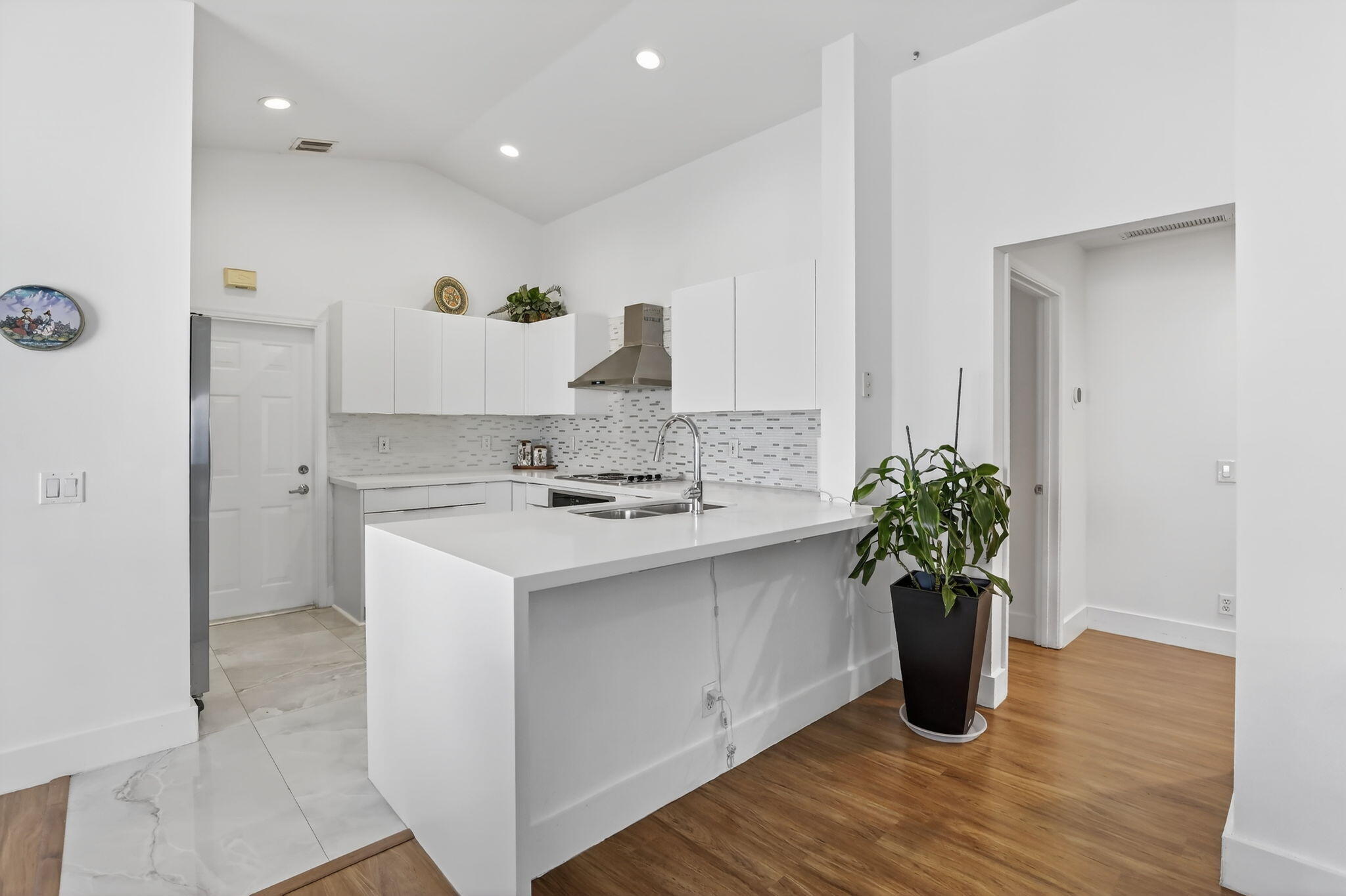 1441 Majesty Terrace
