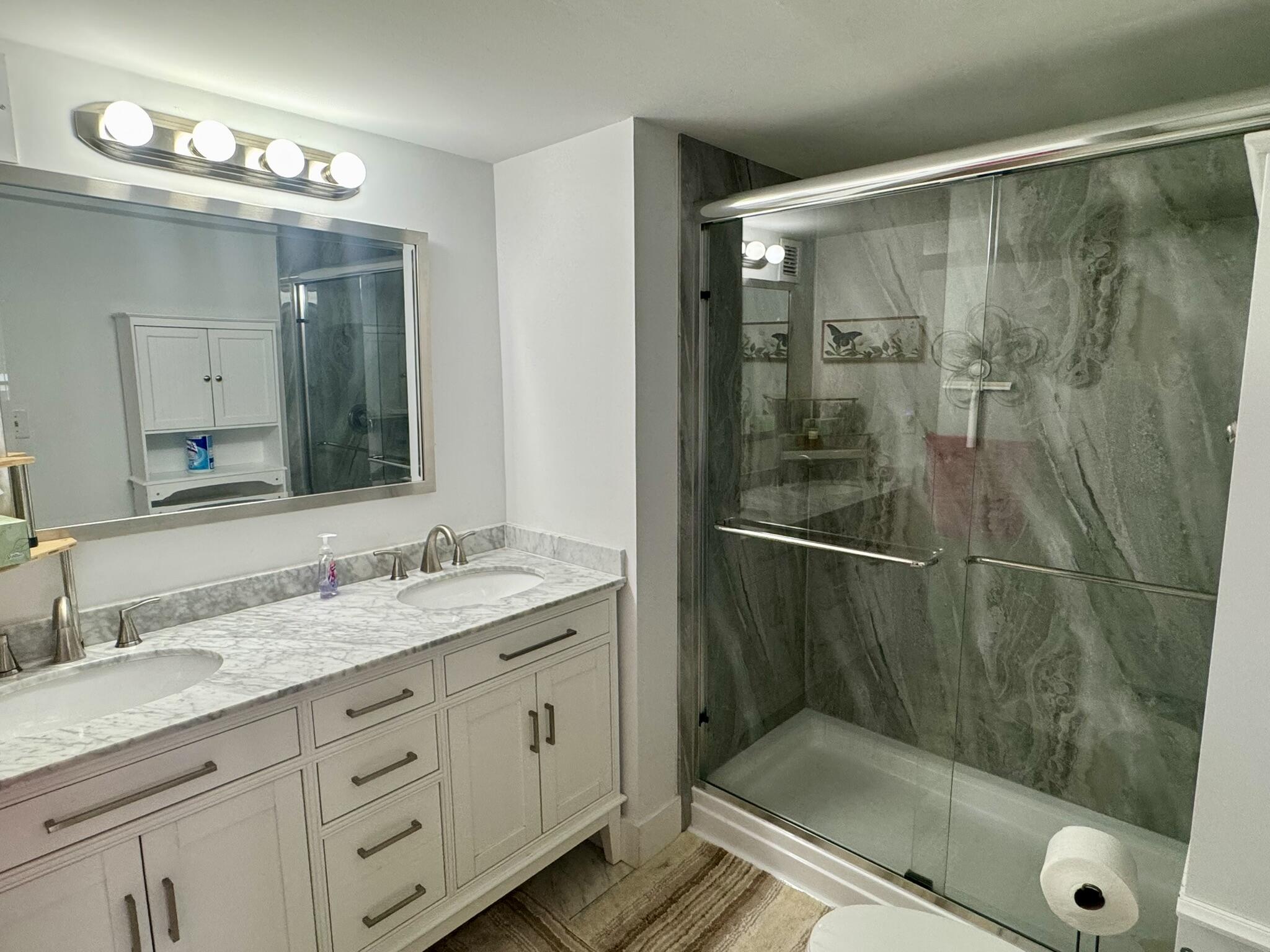 1629 Riverview Road 221