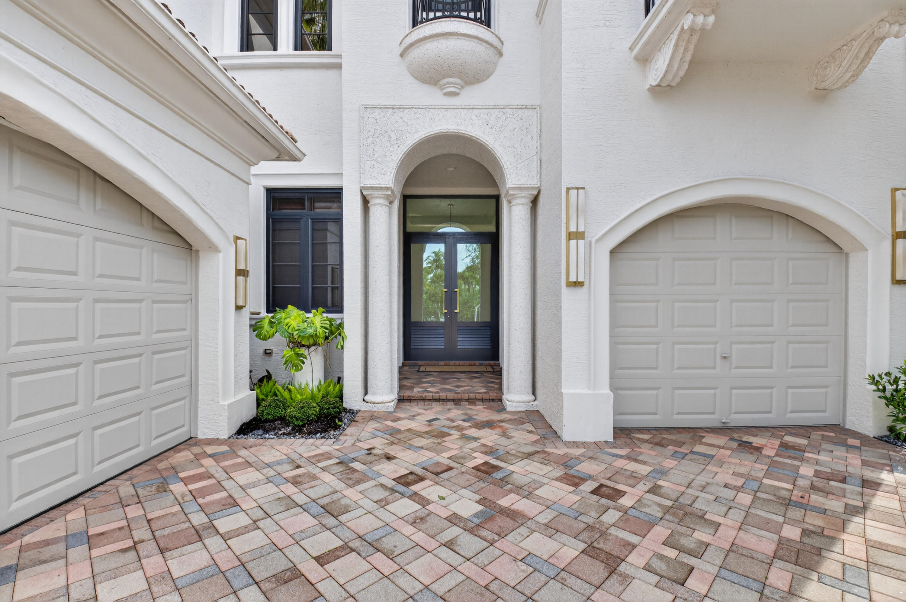 17921 Villa Club Way