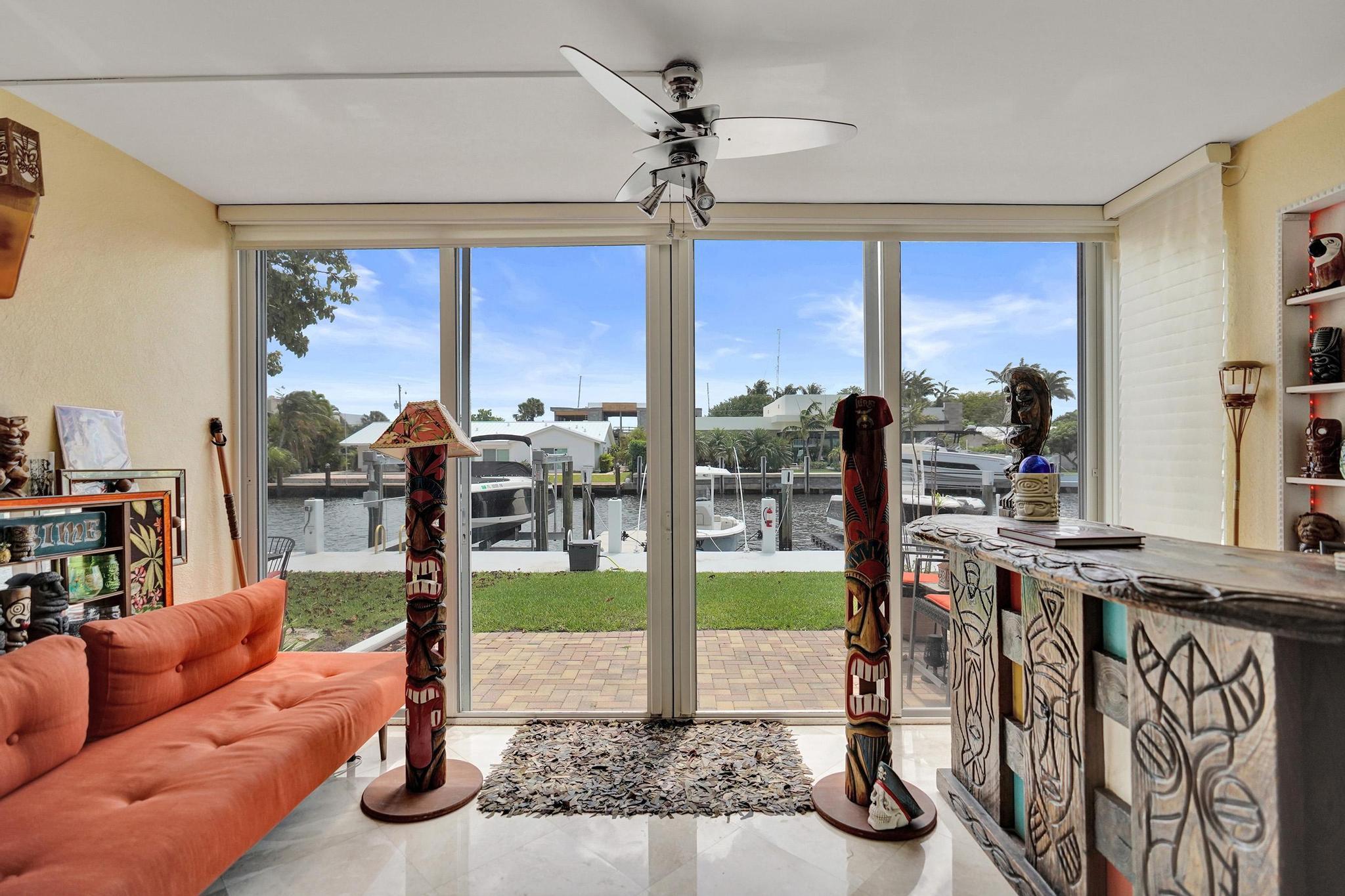 2820 NE 30th Street Apt 2