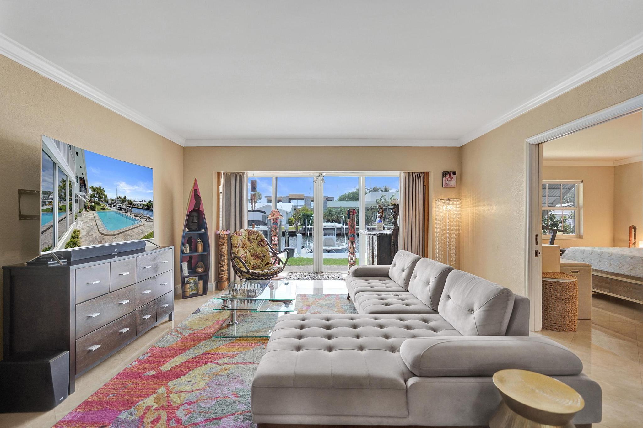 2820 NE 30th Street Apt 2