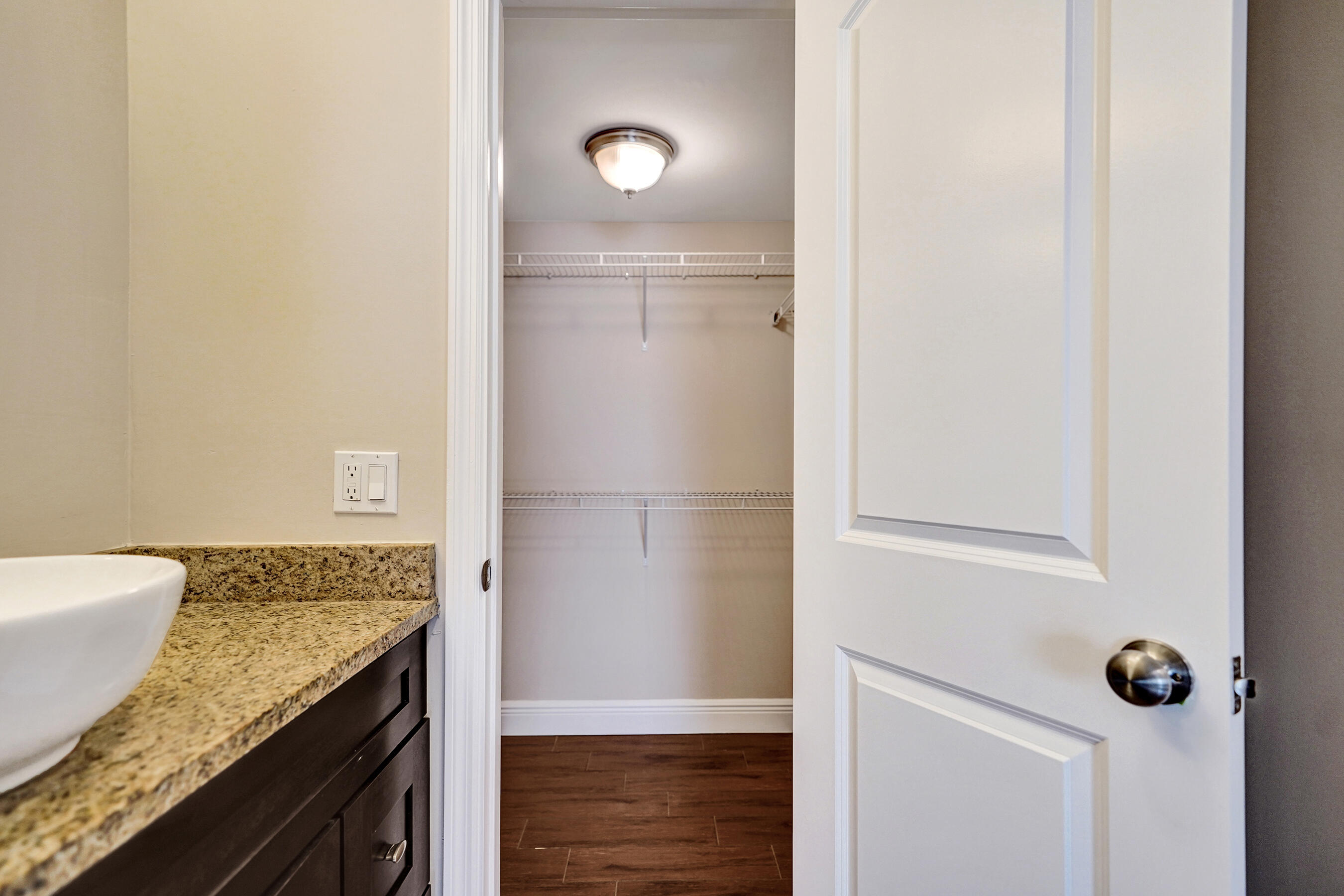 1140 Boxwood Drive 102