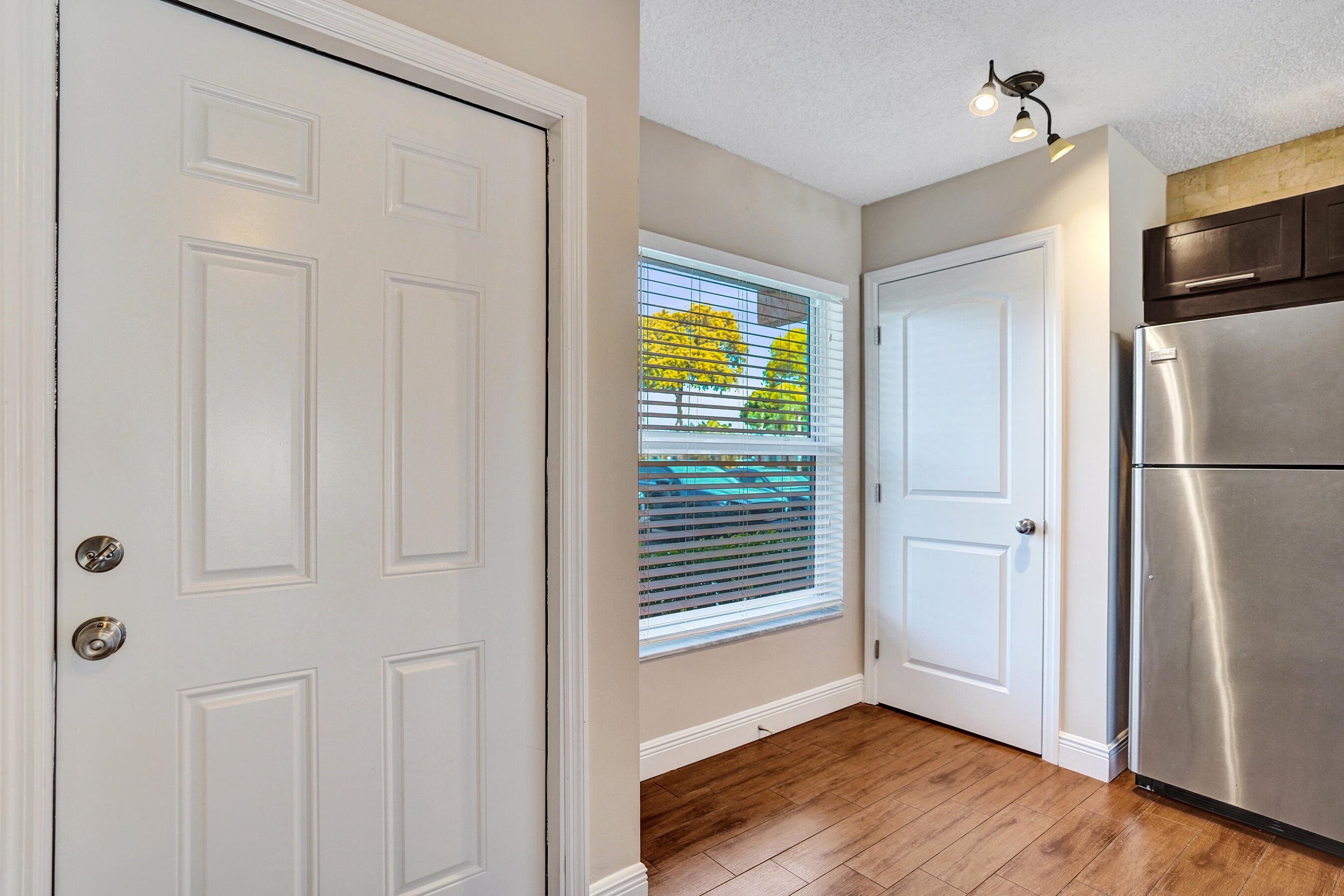 1140 Boxwood Drive 102