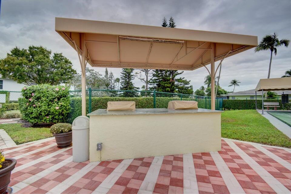 1140 Boxwood Drive 102