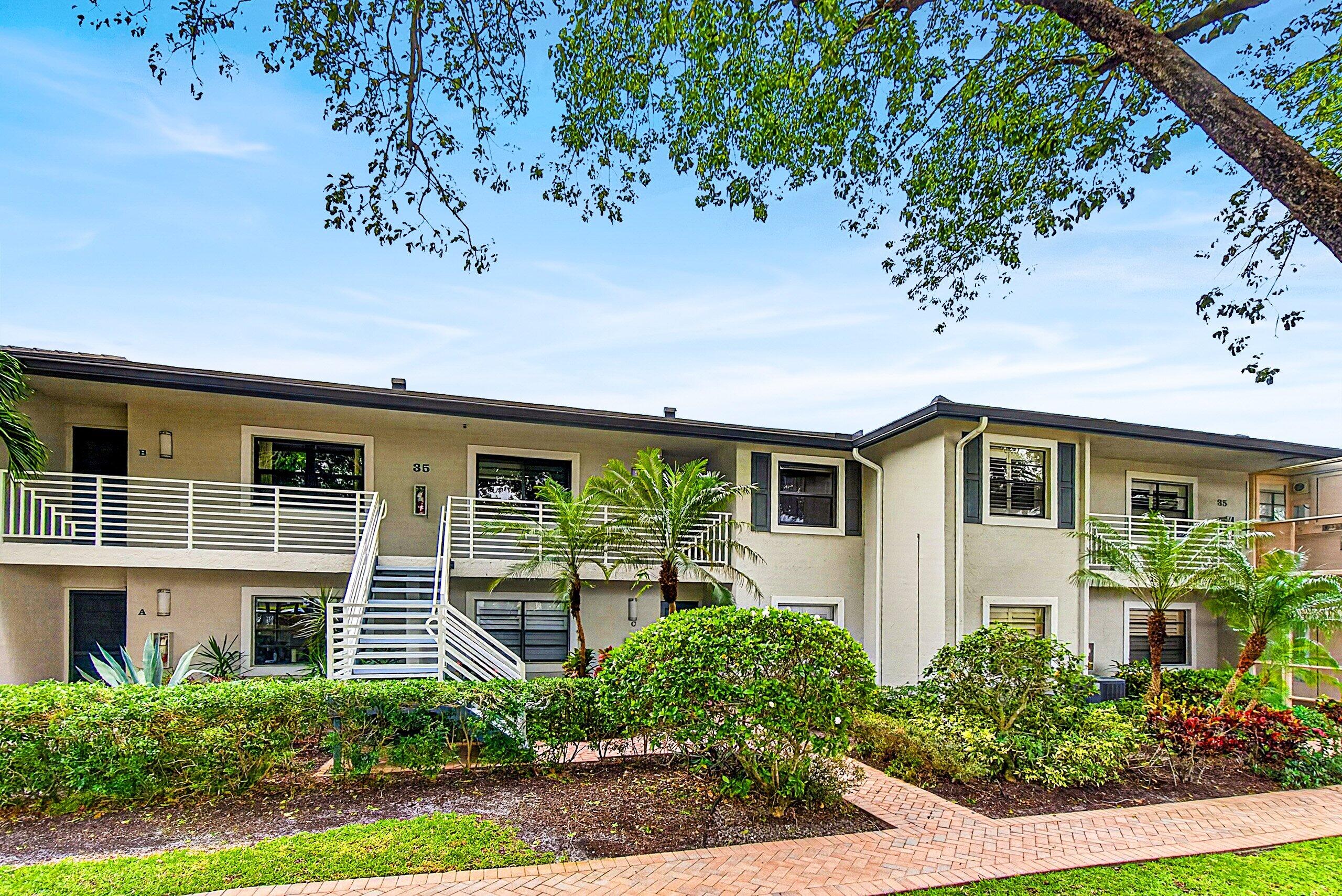 35 Southport Lane D