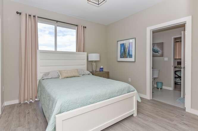 51 SE 19th Avenue 401