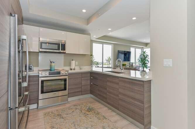 51 SE 19th Avenue 401