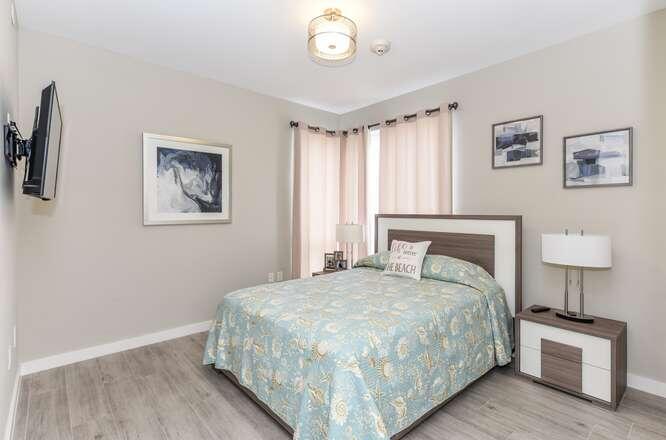 51 SE 19th Avenue 401