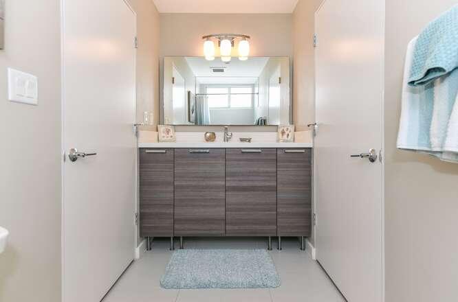 51 SE 19th Avenue 401