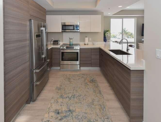 51 SE 19th Avenue 401