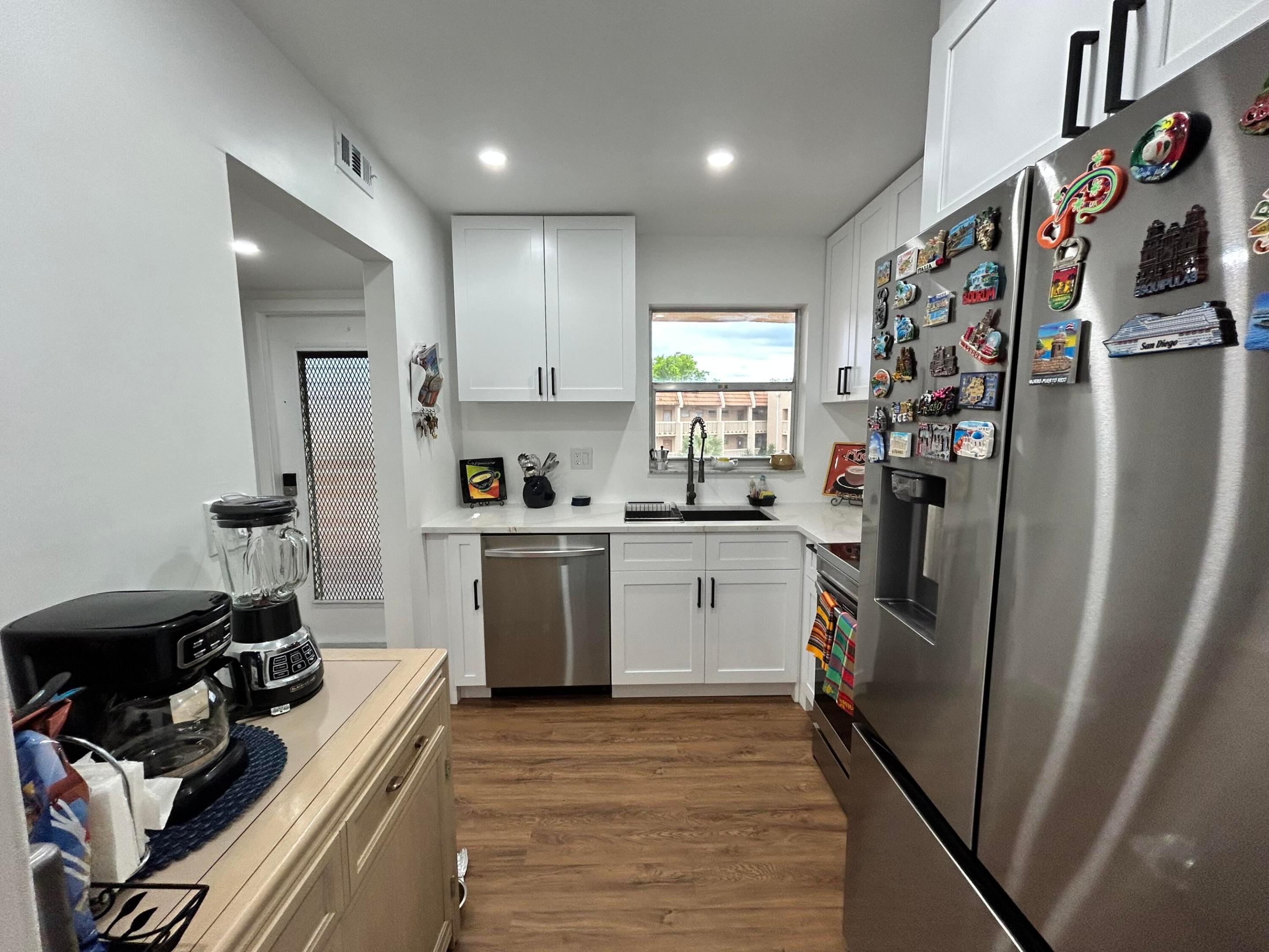 6750 Royal Palm Boulevard 310e