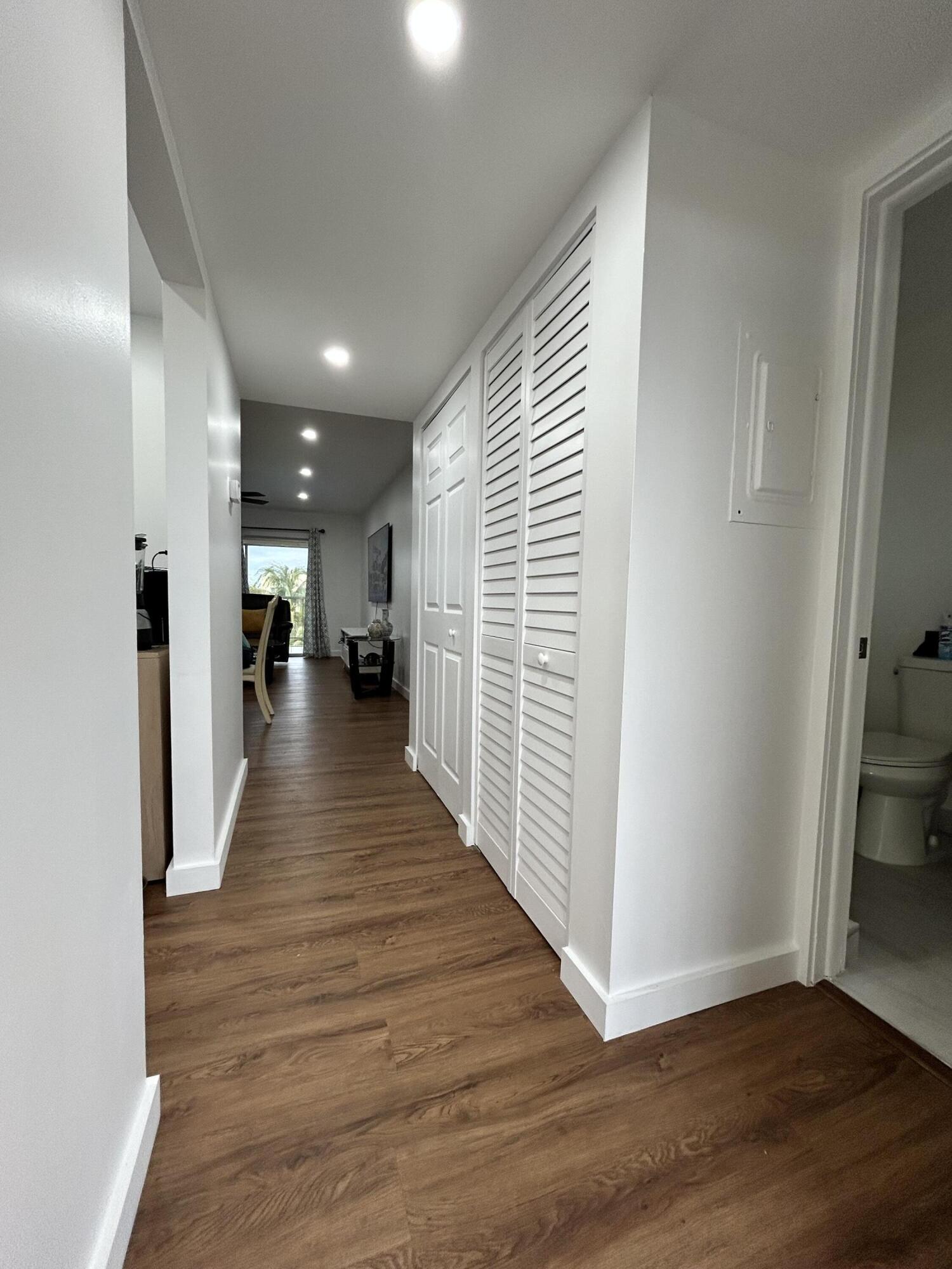 6750 Royal Palm Boulevard 310e
