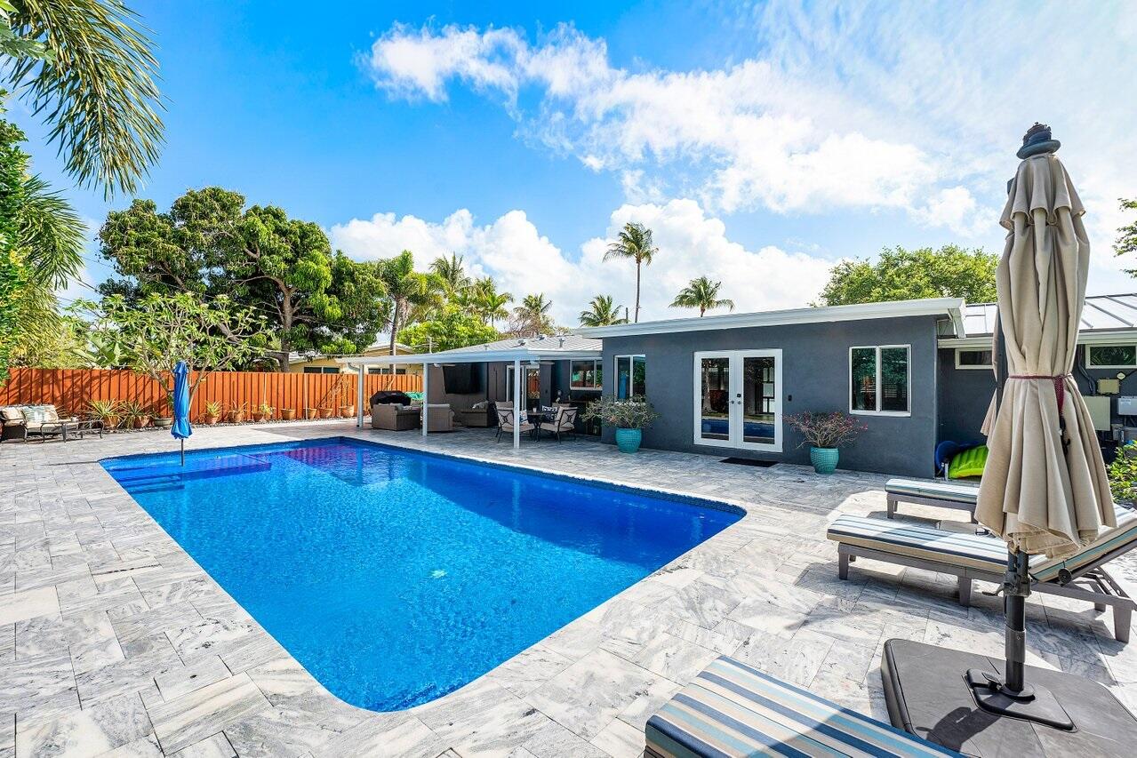2625 NE 27th Way