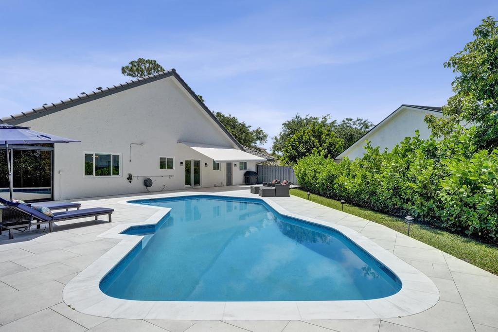 2845 NW 42nd Street