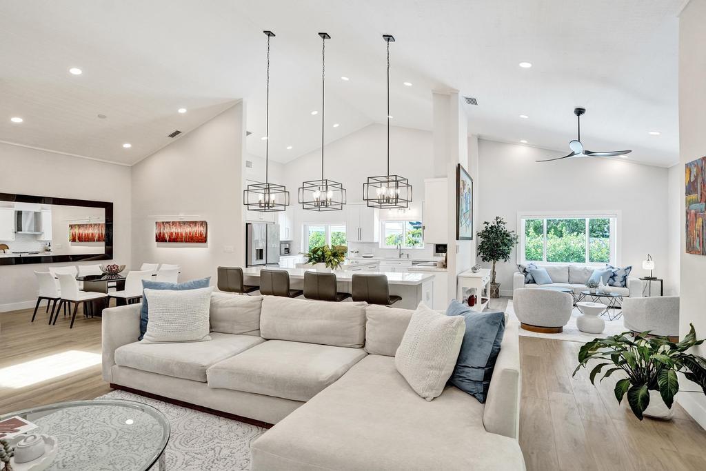 2845 NW 42nd Street
