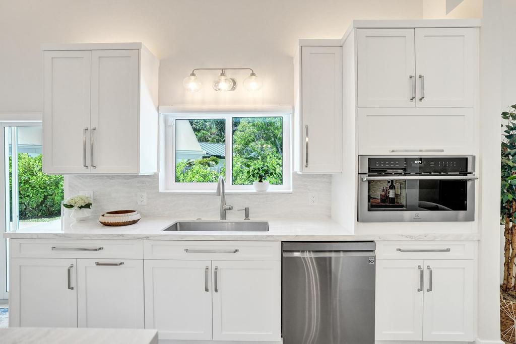 2845 NW 42nd Street