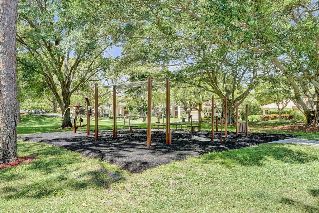 2845 NW 42nd Street